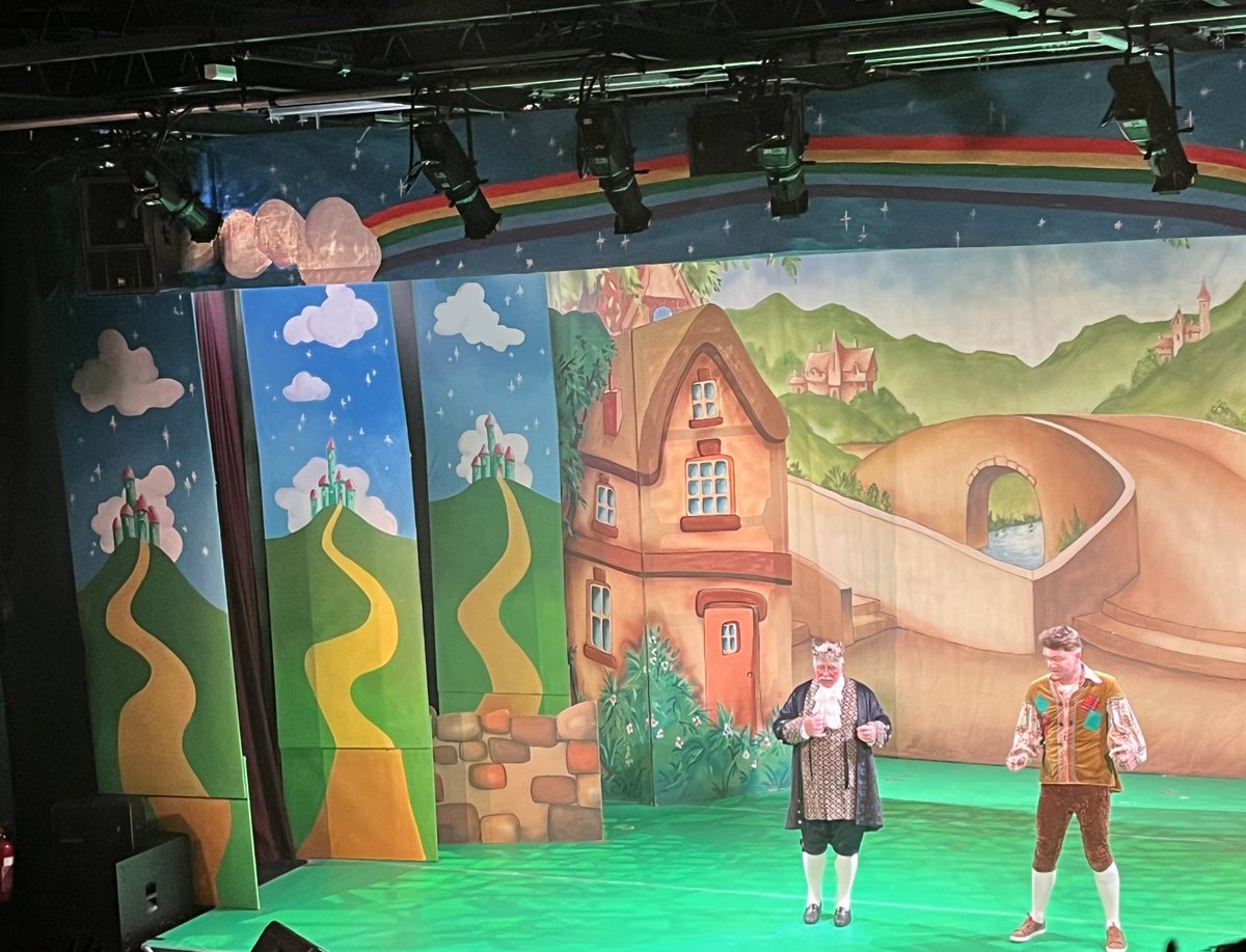 Benjamin Adlard tweet media