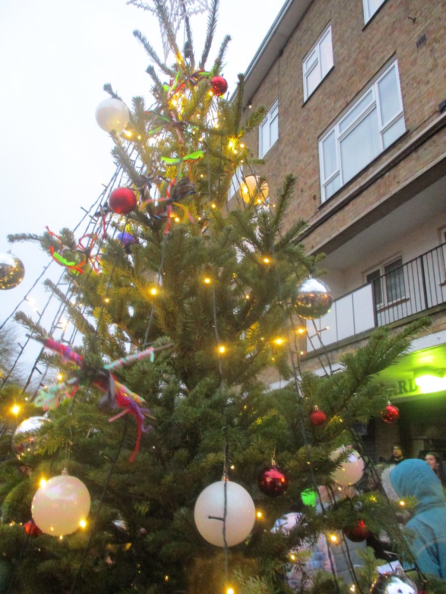 Karen Thomas tweet media