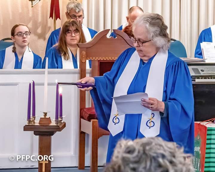 pcusabingewatch's tweet photo. Providence Forge Presbyterian #NewKent #Virginia lighting the Candles for Advent Dec. 3 and Dec 10, 2023. #ProvidenceForge
#Presbyterian #pcusa @SynAtlantic #Advent #PEACE #Hope #Christmas2023 https://t.co/J6ep3HevHP