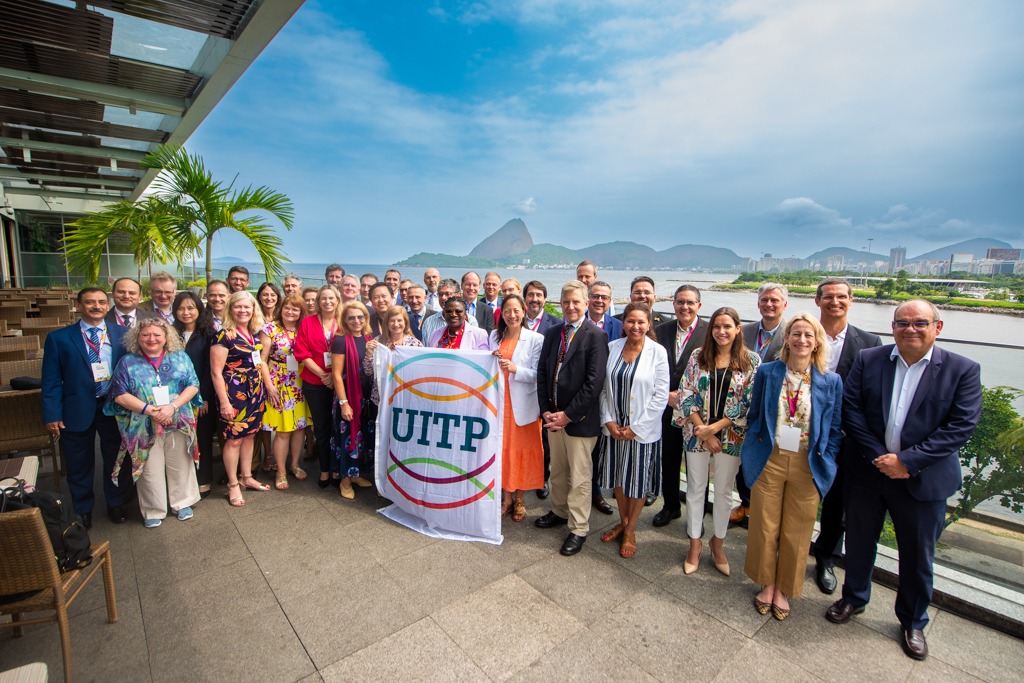 Meet the Policy Board of UITP!

Last week, the new composition of UITP's Policy Board gathered in a meeting kindly hosted by our member CCR S.A. in Rio de Janeiro, chaired for the first time by UITP President Renée Amilcar.

Ever wondered about the force behind our public