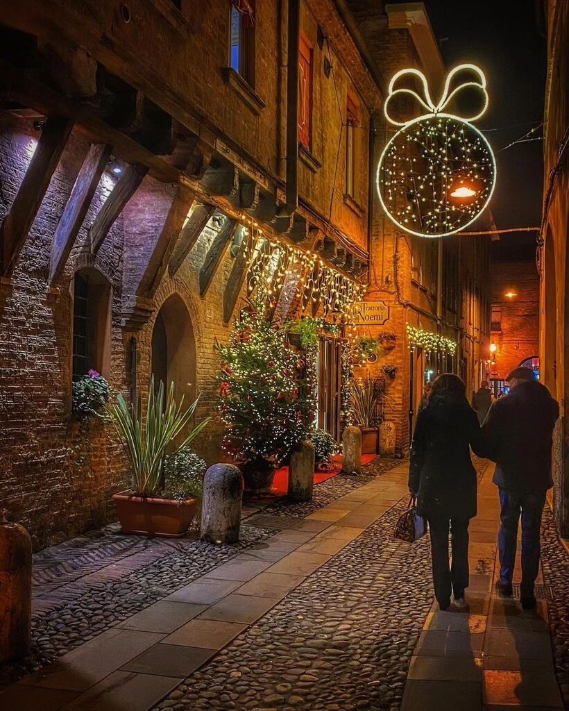 Instagramers Ferrara (@igers_ferrara) on Twitter photo Oggi ripostiamo: @alessandrocarratu
Selezionatore: <a href="/gsoattin/">Gabriele Soattin</a>
Admin: <a href="/skynet70/">Barbara Lunghi</a>
Hashtag #igersferrara
Luogo: via Ragno
______
Continua ad usare il nostro hashtag #igersferrara, le tue foto e i tuoi video potrebbero essere condivisi sul nostro account nazionale @weareigersit … Oggi ripostiamo: @alessandrocarratu
Selezionatore: <a href="/gsoattin/">Gabriele Soattin</a>
Admin: <a href="/skynet70/">Barbara Lunghi</a>
Hashtag #igersferrara
Luogo: via Ragno
______
Continua ad usare il nostro hashtag #igersferrara, le tue foto e i tuoi video potrebbero essere condivisi sul nostro account nazionale @weareigersit …