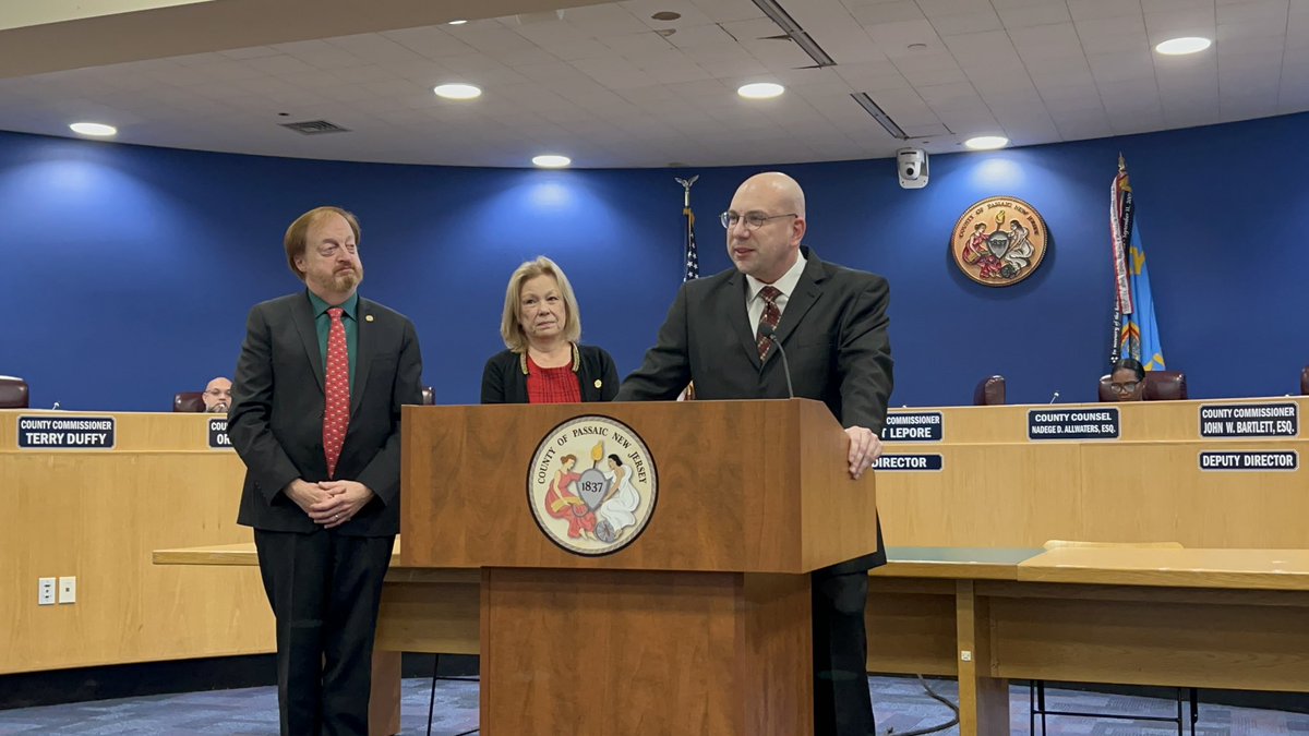 Little Falls Schools tweet media