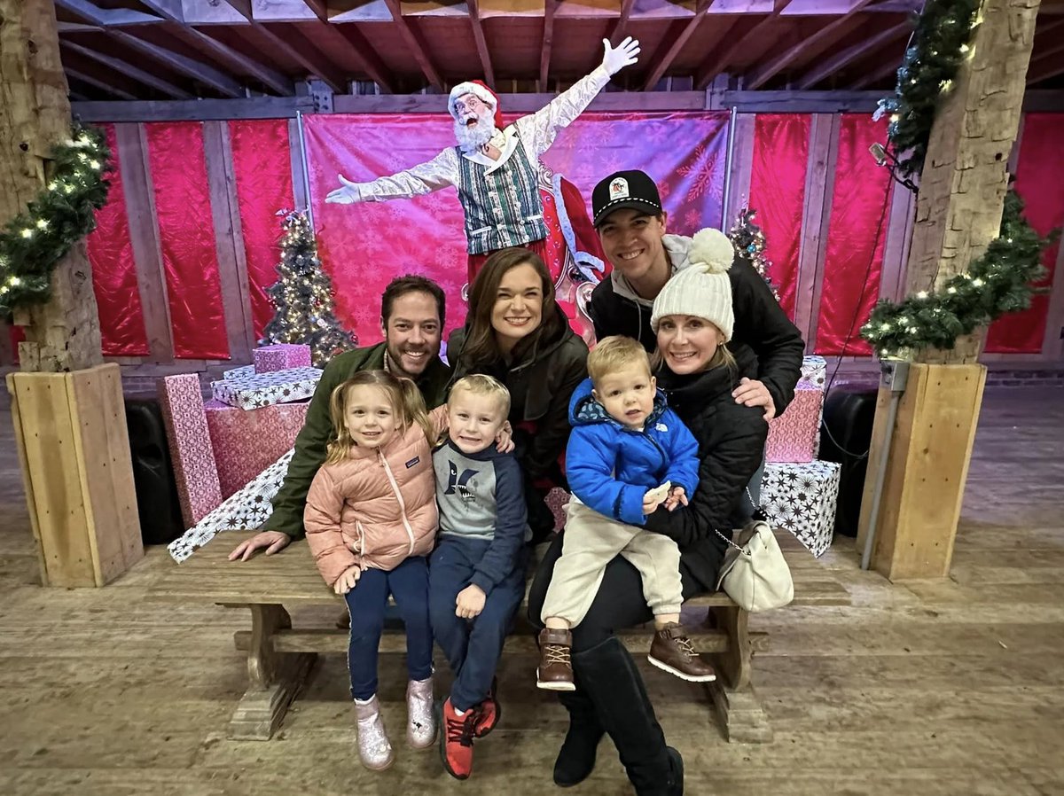 Thanks to @KaylaReporting for recently visiting A Merry Prairie Holiday and taking us through all the festival has to offer! Kid-ing with Kayla: Reviewing A Merry Prairie Holiday at Conner Prairie: wishtv.com/news/kid-ing-w… #MerryPrairie #ConnerPrairie