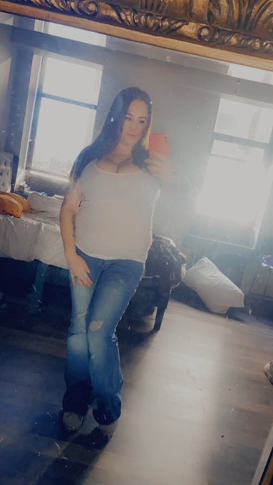 Happy Wednesday https://t.co/HTPba3tLSA