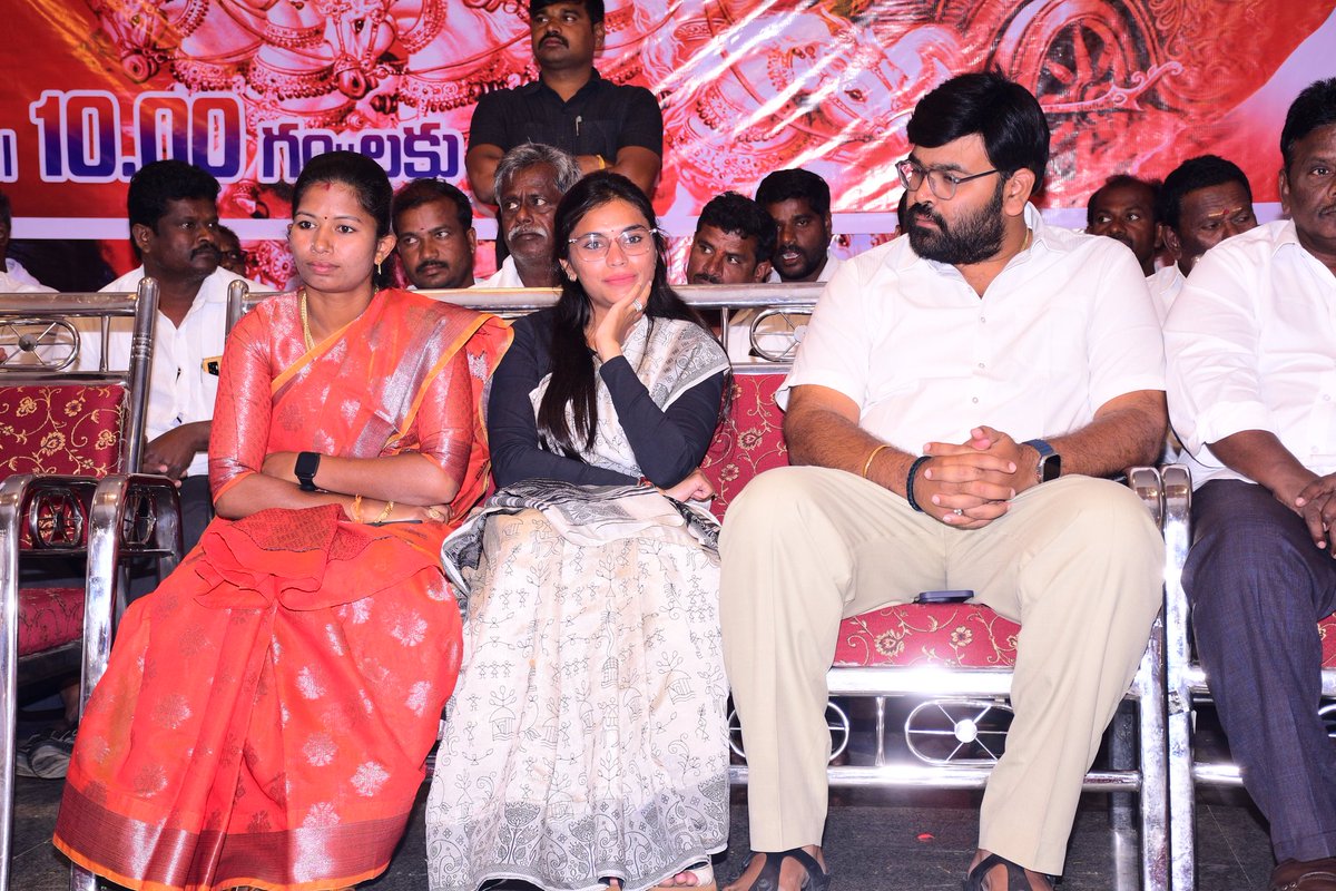 VanithaHmuruges's tweet photo. Vanniyakula kshatriya meeting in Kuppam https://t.co/GBllxLT0XB