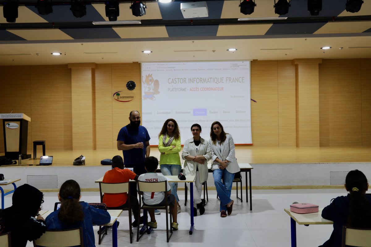EFIDjeddah's tweet image. 🌟 Élèves de 6ème-3ème relèvent le défi du concours Castor! Compétition annuelle en informatique et numérique, 45 min de questions interactives et de défis algorithmiques. Résultats attendus en janvier! 🎓💻 @mlfmonde @franceinjeddah @franceinksa #ConcoursCastor #Informatique