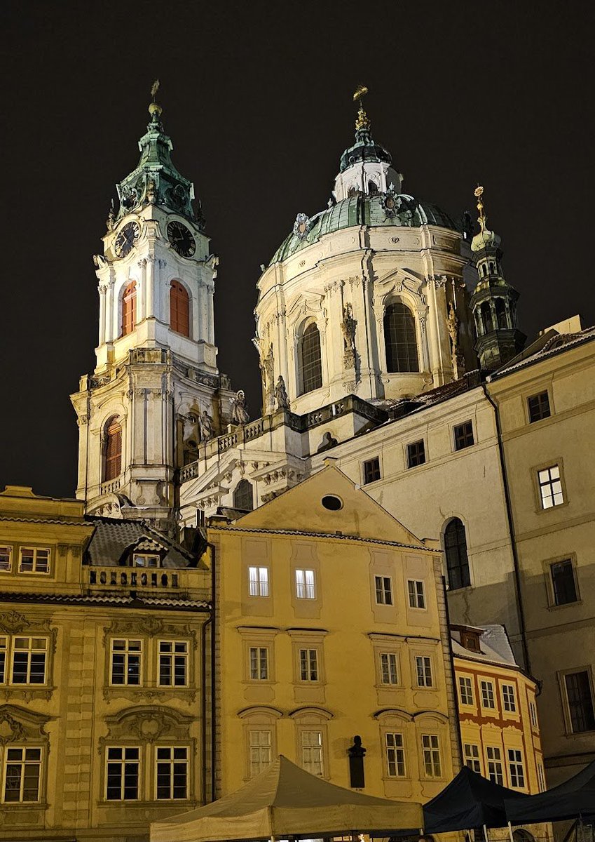 Puncoskka's tweet image. Ve dne i v noci. Stále krásný. ❤️🌟
#Mikulas