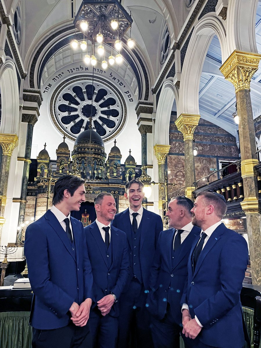 Here's a sneak peak at our latest photoshoot! 😍

Cannot wait to bring you new concerts, new music, and new content in the new year! 🙌