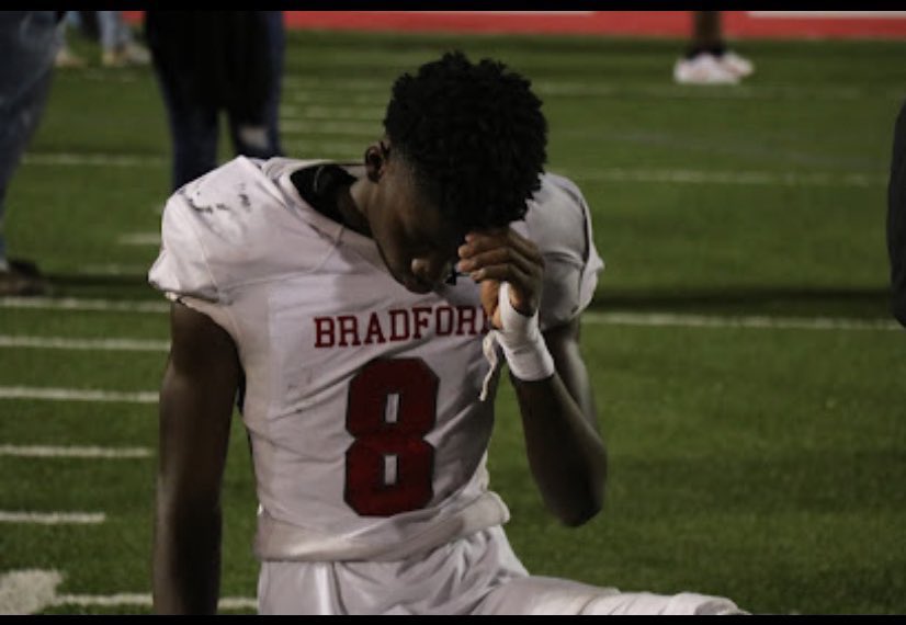 🔥Senior season stats 🔥 
CB,NICKEL,FS "UTILITY" ‘24
(14-1 Season) *State Runner up*
1 Interception
14 Total tackles 9 solo 5 assist
3 PBU’S 
2 QB hurries