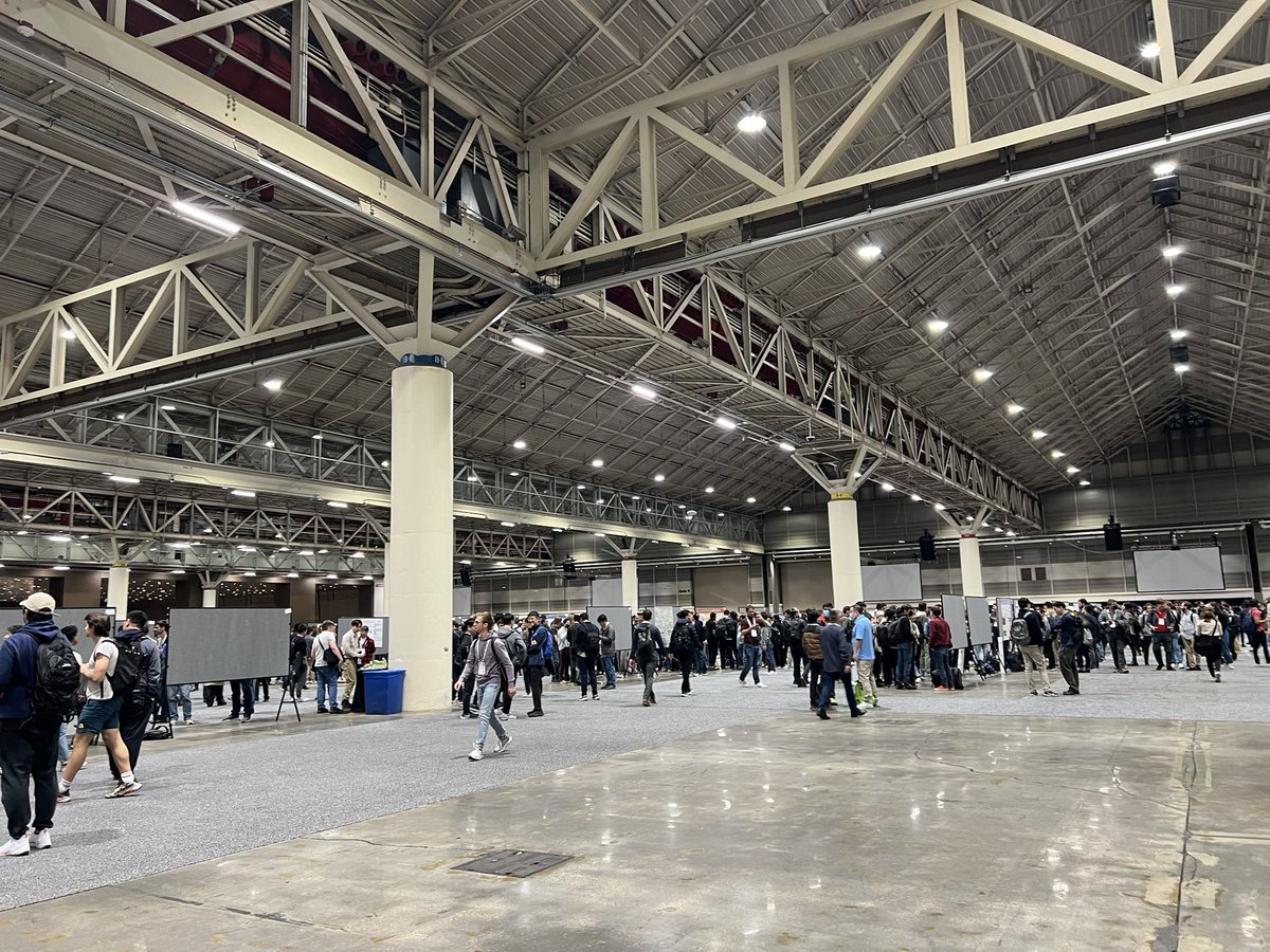 With roughly ~1800 posters per session #NeurIPS2023 participant need an average speed of 15 posters/minute to go though 🤯 We definitely need AI and LLMs to rescue!