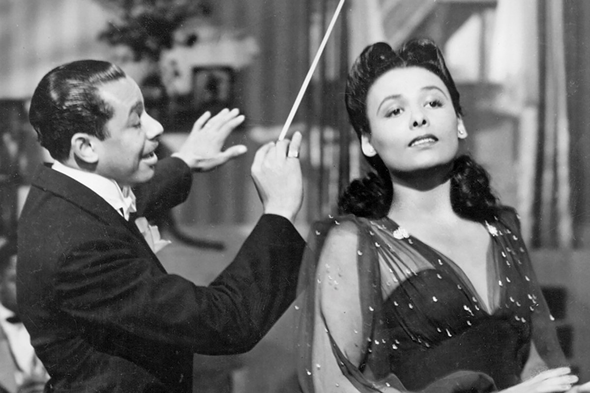 KalishaOnline's tweet image. In 2019, I was so happy to have a #SpeakingofSummer book party w/Donald Bogle for releasing #HollywoodBlack, and perfectly classic @SamaraJoy99 as entertainment. Donald's back with his new book #LENA. 2nite and Sunday, Convo and Classics are @FilmForumNYC!
us1.campaign-archive.com/?u=9010a7a83b1…