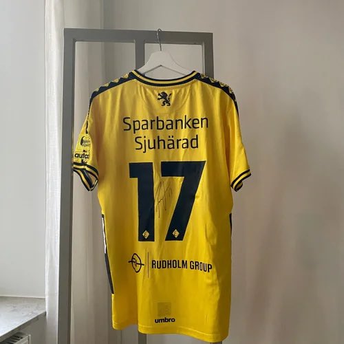 Hunden, Katten, Glassen tweet media