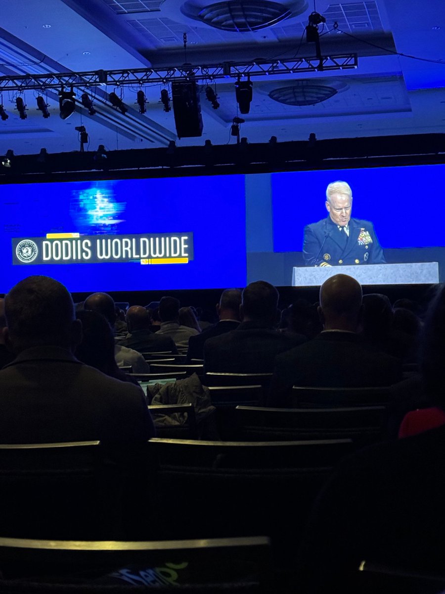 Casepoint's tweet image. Amy Hilbert and Kelly Swank enjoying the National Geospatial Intelligence Agency&apos;s innovative use of data and AI at #DoDIIS2023!

From battlefield applications to tracking climate change, there&apos;s so much to learn and explore in the realms of #technology and intelligence!