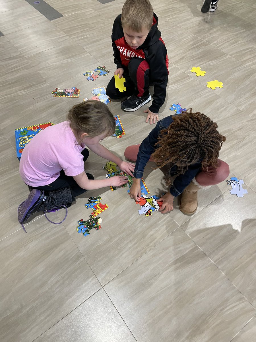 Kindergish's tweet photo. You’re a mean one, Mr. Grinch! Working on a Grinch puzzle! #WES #kinder #GRINCH https://t.co/Oeu1bzmdIR