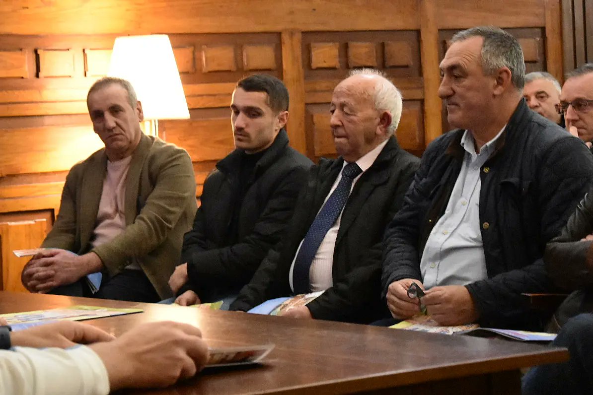 S.D. Compostela tweet media