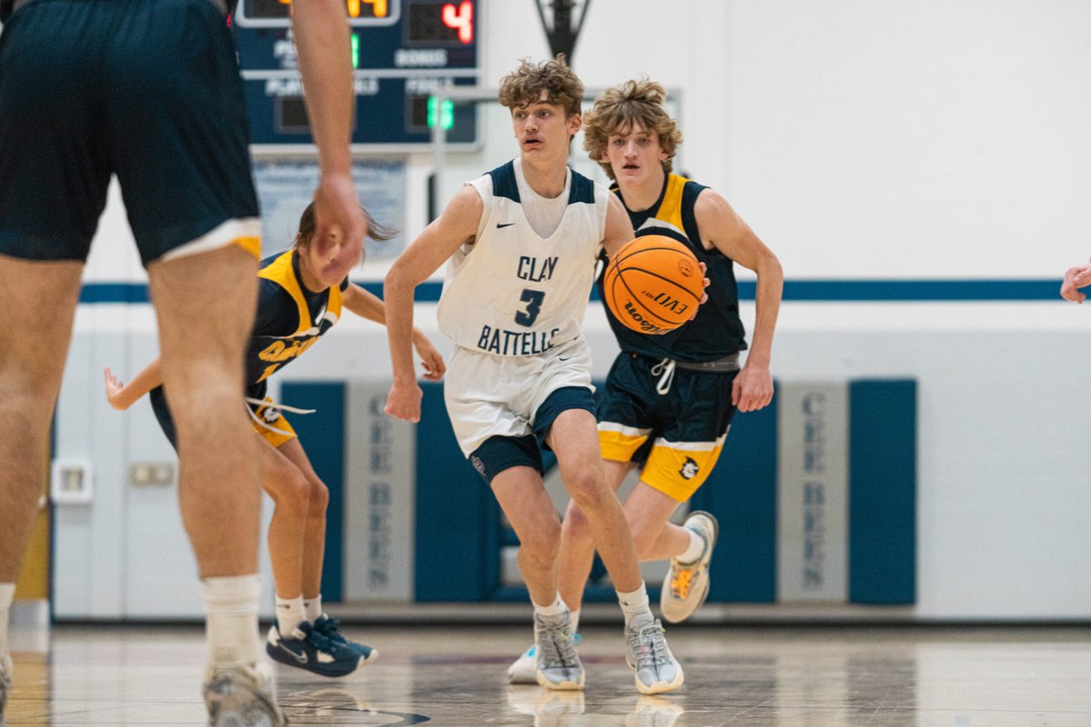 "Explosive 3rd quarter the difference as Clay-Battelle tops Cameron 69-43"

Read More: dominionpost.com/2023/12/12/exp…

Story By: Michael Griffith
Photo Credit: Benjamin Powell

 #ClayBattelle #CameronDragons #BoysBasketball #HighSchoolSports