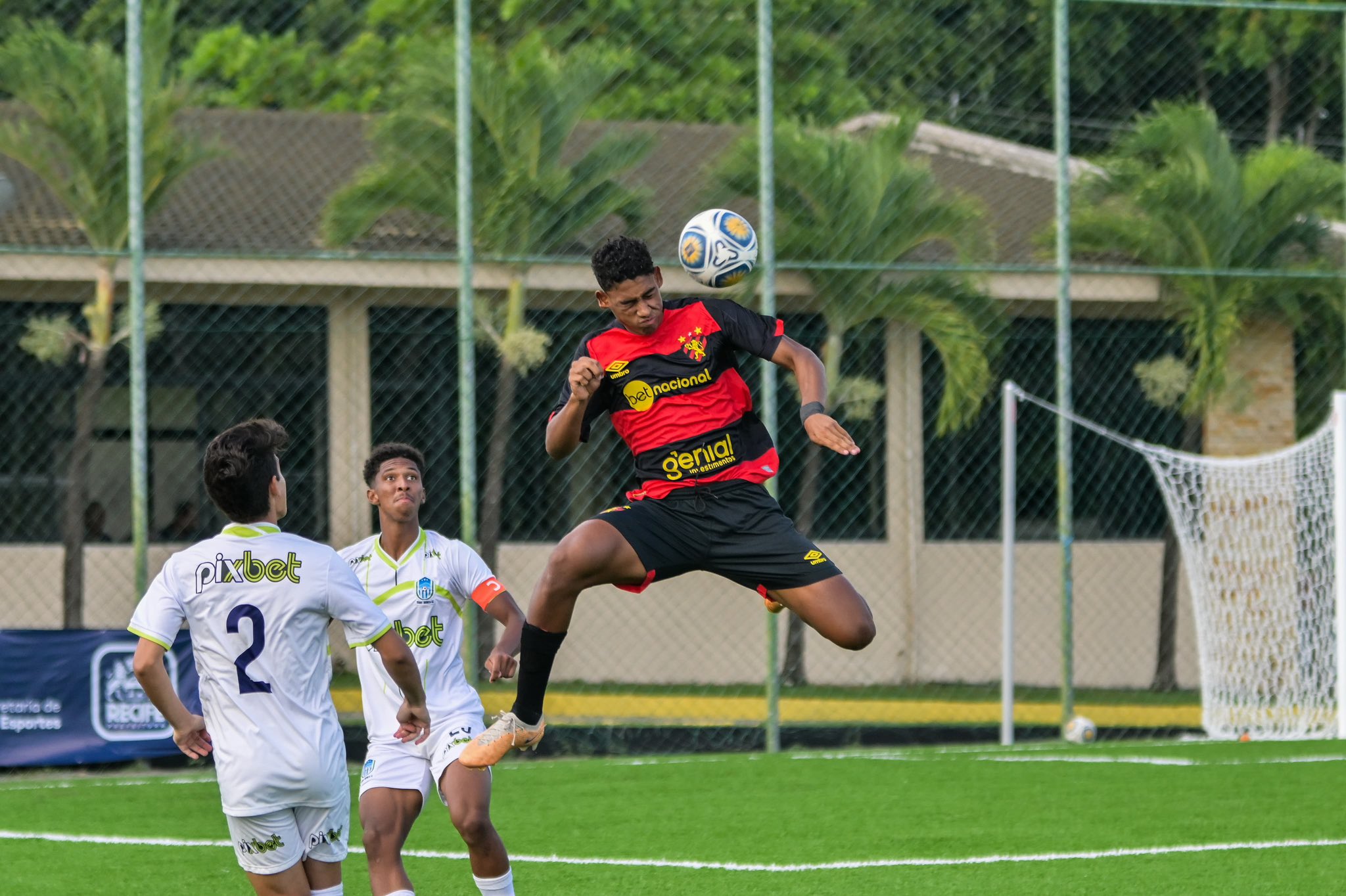 Sport Club do Recife on X: Ganhamos, seu Sidney! 🖤 Obrigado por ser Sport  e encantar gerações ao seu redor. Bom descanso e nossos sentimentos a toda  a família. / X