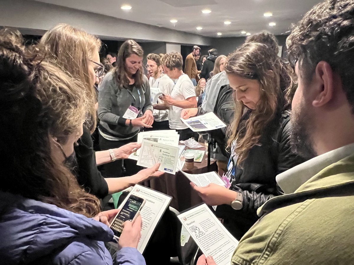 Yesterday at #AGU23, attendees gathered to participate in @CiresEO climate hazard response & resilience games that simulate real-world scenarios. The event was so popular, it was standing room only!
