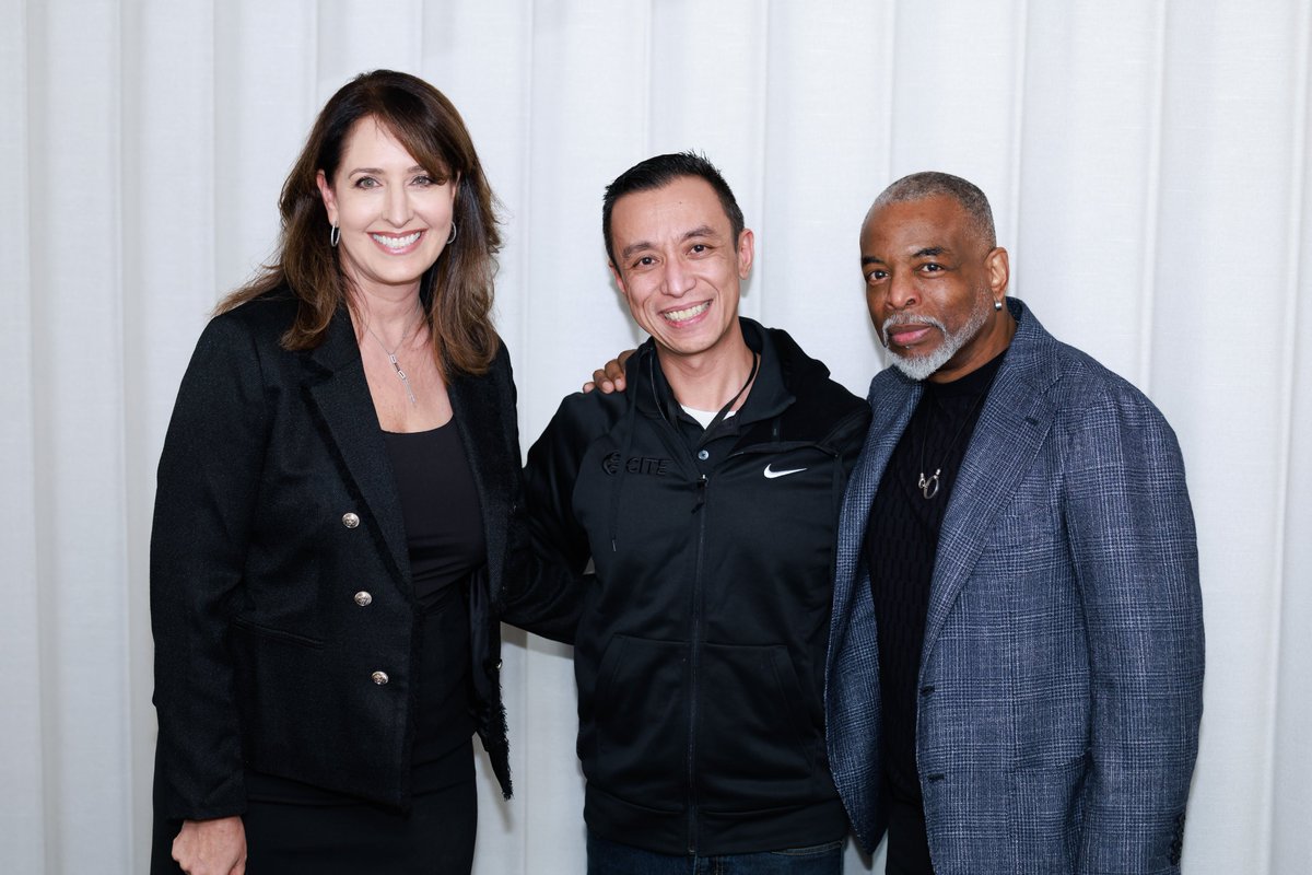 Eric Calderon, Ed.D. tweet media