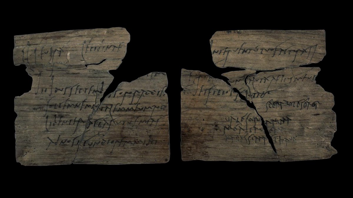 💌 When was the last time you wrote a postcard? Can you imagine those words being read 2000 years later? From a care package of socks to lamenting the lack of beer, the Vindolanda tablets reveal life in Roman Britain in the words of the people who lived there 🍺🧦
