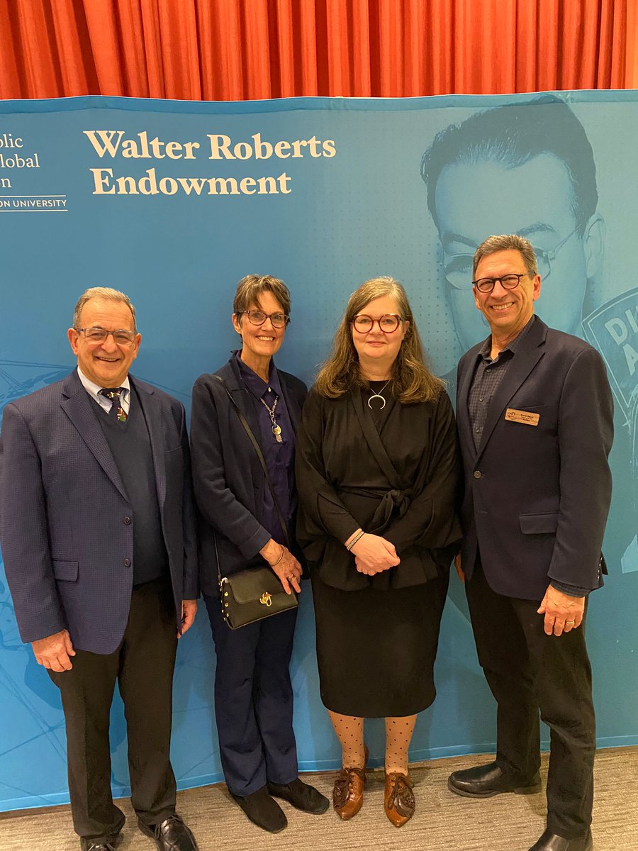 🌍🇮🇸 Ambassador Bergdís Ellertsdóttir participated in the 2023 Walter Roberts Annual Lecture at @IPDGC. Discussing Iceland's vital role in global climate talks & #Arctic dynamics, she shared Iceland‘s challenges & success stories. An important discussion! #ClimateDiplomacy