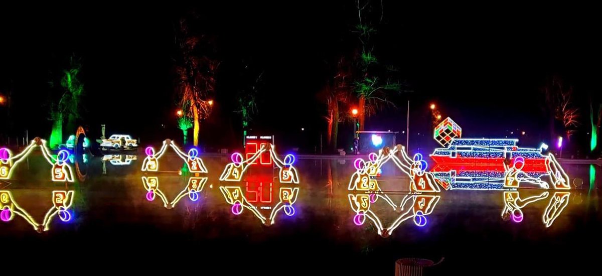 Festive water polo lights are on show in Budapest this Christmas!