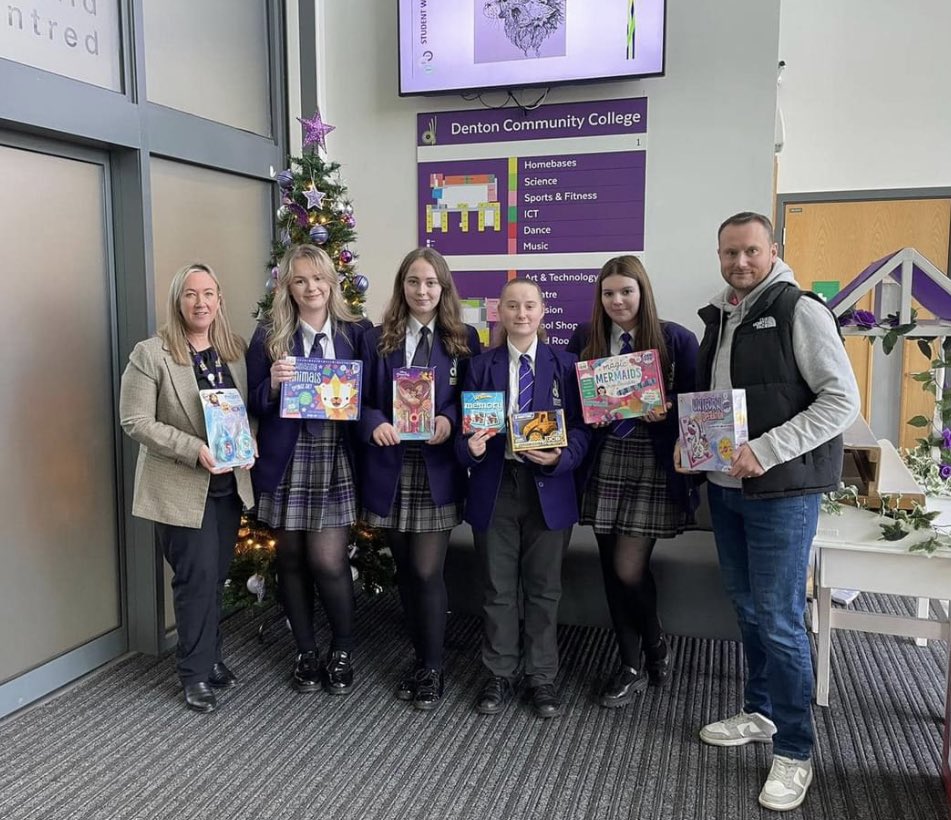 @DCC_News @WeActTogether @ChrisMoorhouse7 A big thank you goes to the students, teachers, staff, parents and local community of Denton Community College for all of your kind donations for this year’s Tameside Toy Appeal #Tamesidetoyappeal