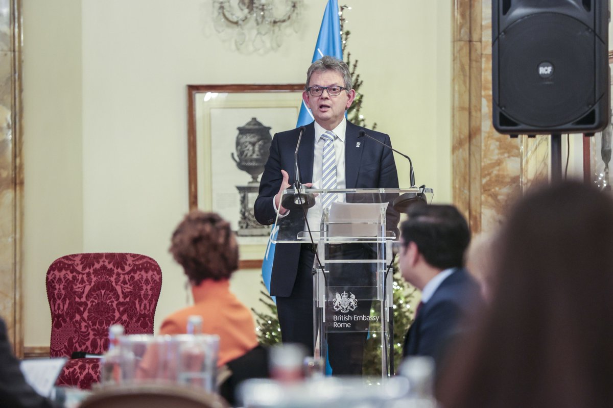 @UofGlasgow and @ICCROM held a two-day conference at the residence of the British Ambassador in Rome. They explored how culture and cultural heritage impact people's well-being and how this may be recognised more in policymaking. More on the #SocSciHub: tinyurl.com/2rpunmn4.