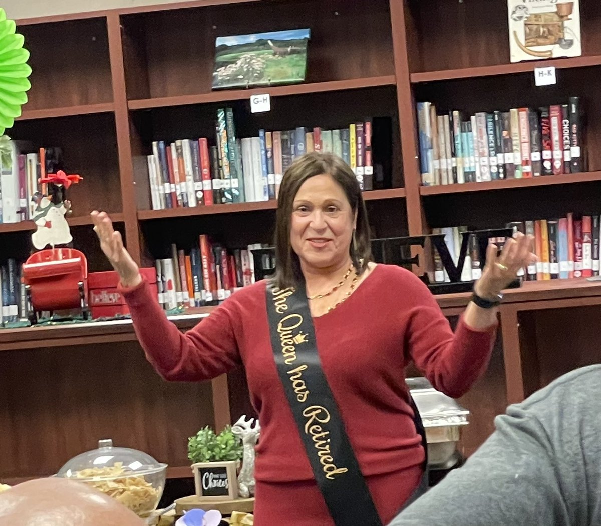 The legend. The heart of Vistas.
We celebrate Ana Dunlap and the 18 years she served as Vistas High School’s attendance secretary! We wish you a happy retirement! You are loved and will be missed! ❤️❤️❤️
