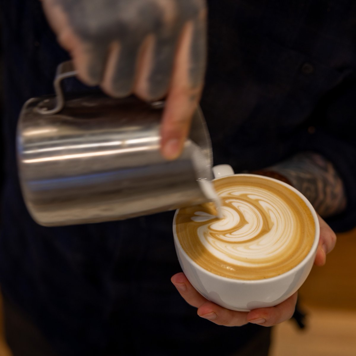 This is your sign to bring on the holiday vibes and order yourself an eggnog latte! 👀🎄🫵

Creamy eggnog with a double shot of Roast House espresso - what’s not to love? 🤩🙌 

Peep our full winter drink lineup at the link in our bio! 👀