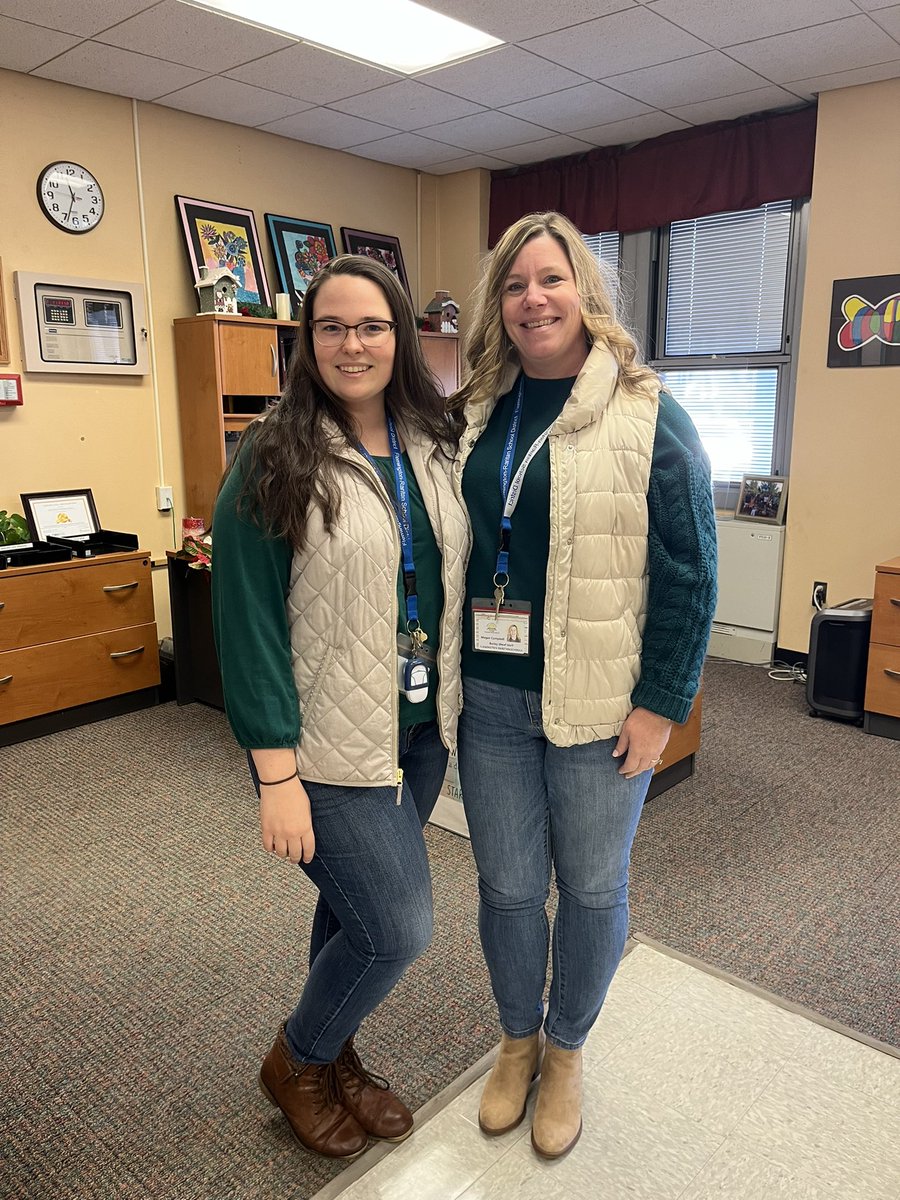 Love accidental twin day!!