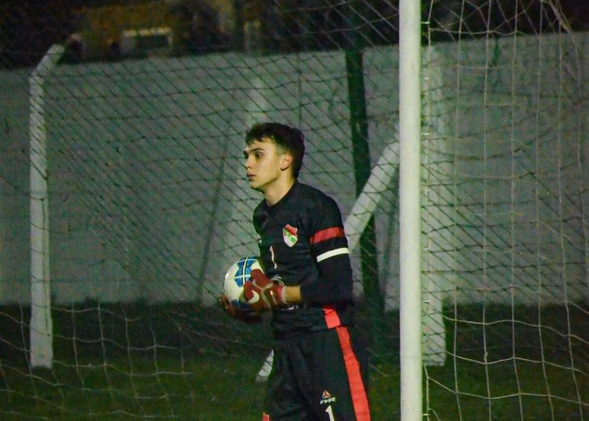 Tenemos el placer de anunciarles que <a href="/ArtesanoNh/">Artesano NH</a> estará representado en la selección de Colonia sub 18. 

<a href="/facuu_roth/">facundo roth</a>, <a href="/_LucasBalbuena/">Balbu</a>, <a href="/felipealva01/">Felipe Alvariño</a> y <a href="/Lautaaa82495027/">Lautaaa_</a> son parte del plantel! 

Felicitaciones!!❤️💚