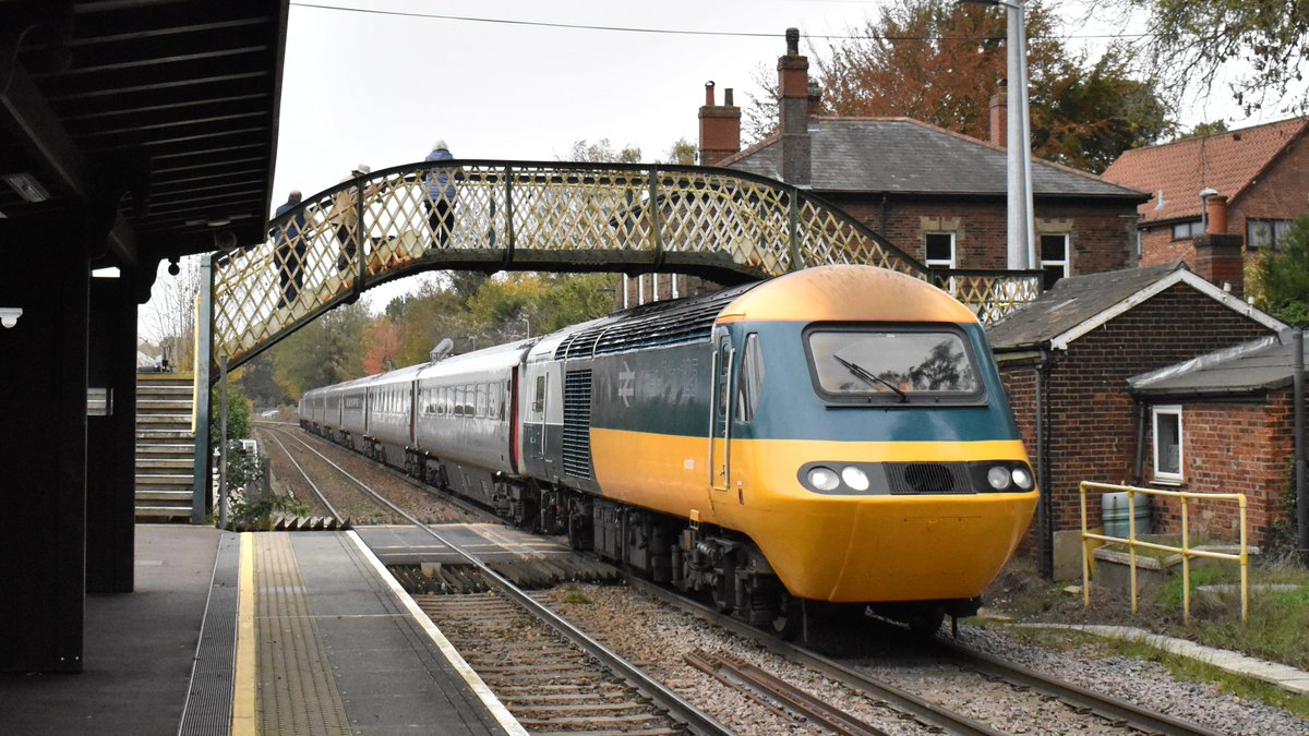 InterCity 125 along the Wherry lines. 43007 leads a rake of Mk3 carriages and 43378 through Brundall working 1Z44 12:24 Norwich to Yarmouth C.H.S on 14 November 2023.