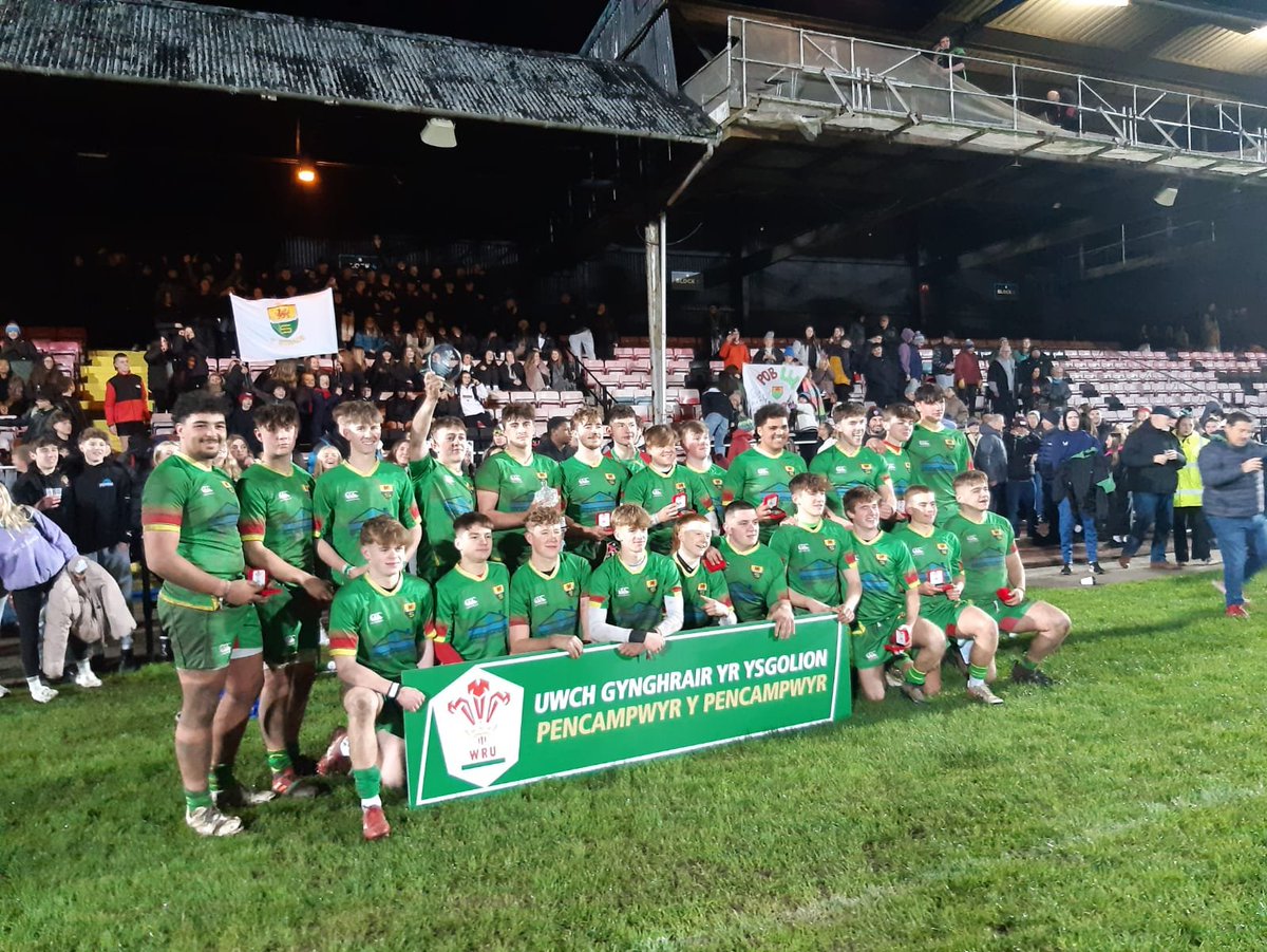 WSC Premier League U18 Champions of Champions are Strade! 

<a href="/AddGorffStrade/">Adran Addysg Gorfforol y Strade</a> 35

@PEatcardiffhigh 21

Diolch to both teams and congratulations Strade!