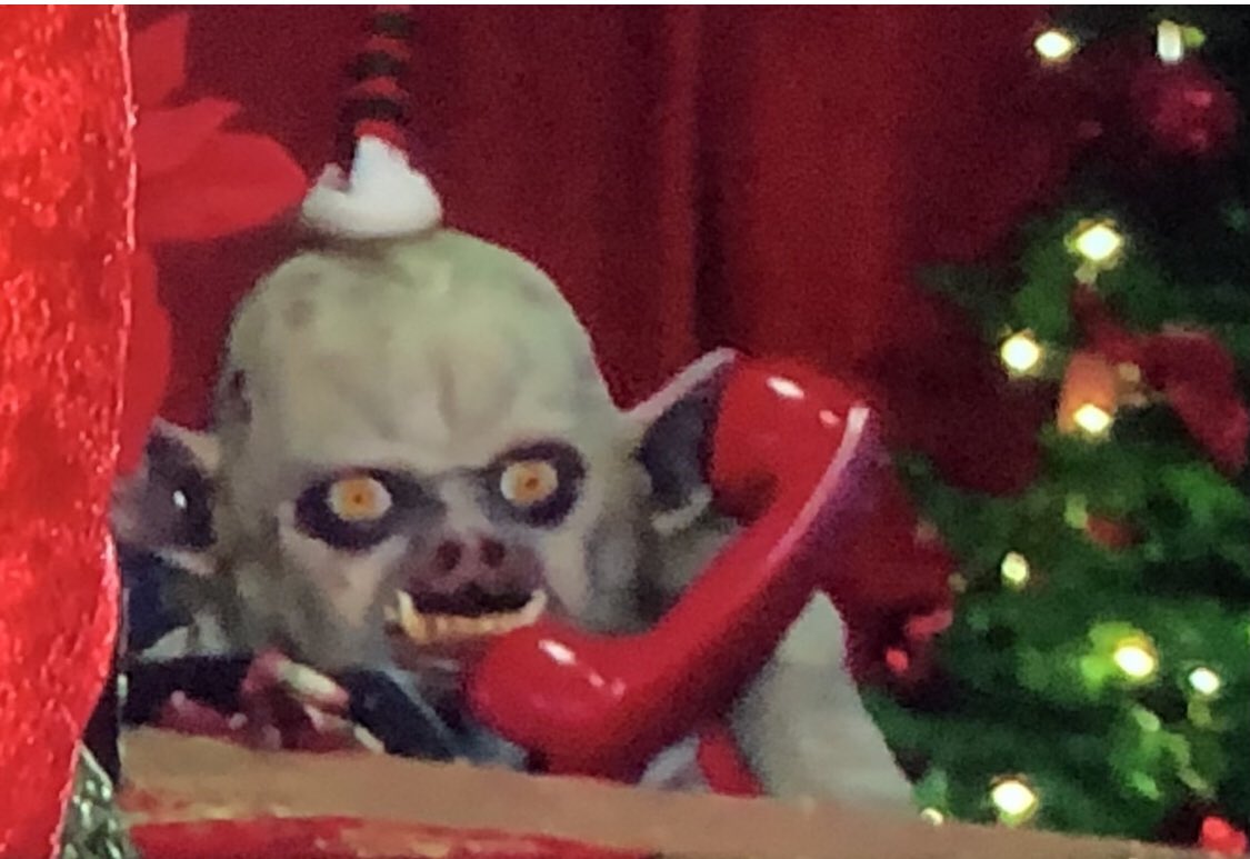 littleleah78's tweet image. I just need to know if this guy will be manning the phones on Friday for #JoeBobsCreepyChristmas 

#NumNum #ChiliBandit #TheLastDriveIn 
@therealjoebob @kinky_horror @TheMutantFam
