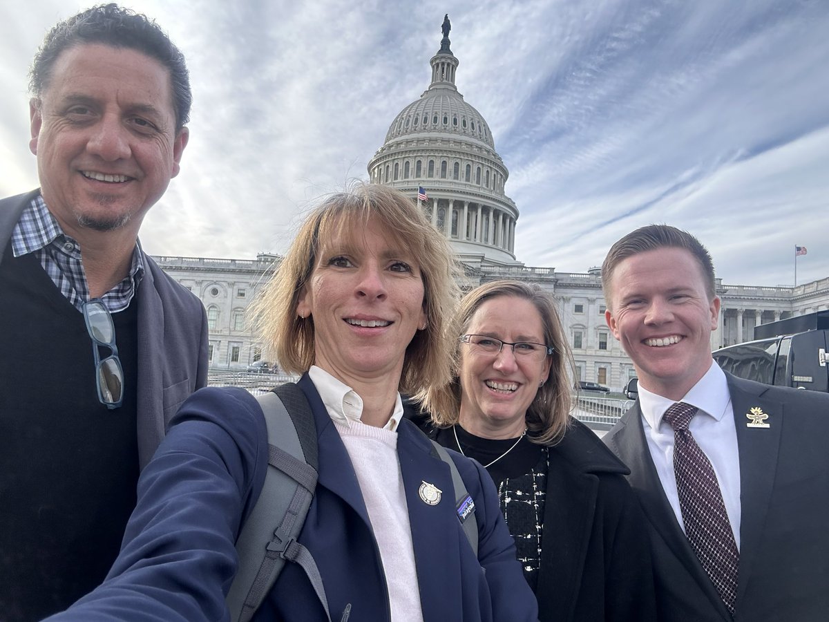 Washington DC legislative and media roundtable by UCSD - advancing innovation and equity in the artificial intelligence revolution!