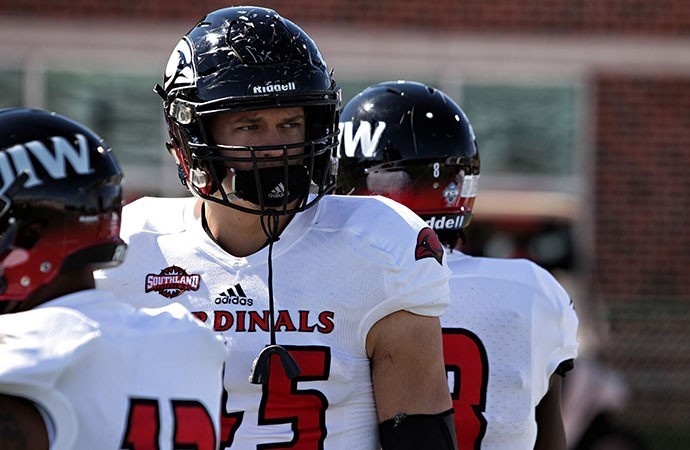 Cole Wick, @UIWFootball's first alum to make an NFL game day roster, always knew that his purpose was greater than football. To help UIW student-athletes, he's making a $25,000 gift that will help prepare them for life after college athletics. Full story: uiw.edu/news/2023/12/w…