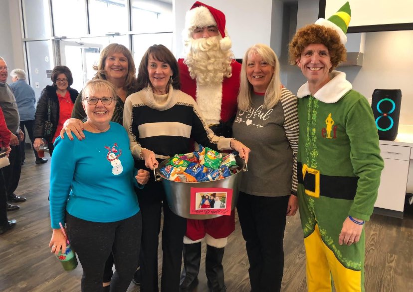 Garland RSP (@garlandrsp) on Twitter photo It’s the most wonderful time of year!🎄 We celebrated with holiday music presented by the <a href="/AA_Eagles/">Austin Academy</a> jazz band. A delicious meal catered by No Worries Catering was enjoyed by all. Who doesn’t get excited when Santa and his elf join us for a song? It was a tree- mendous time! It’s the most wonderful time of year!🎄 We celebrated with holiday music presented by the <a href="/AA_Eagles/">Austin Academy</a> jazz band. A delicious meal catered by No Worries Catering was enjoyed by all. Who doesn’t get excited when Santa and his elf join us for a song? It was a tree- mendous time!