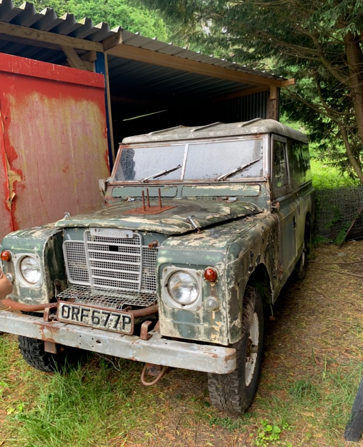 BarnFindsUK's tweet image. Ad:  Land Rover Series 2A 109
On eBay here --&amp;gt;&amp;gt; ow.ly/vaTw50QirGF

 #LandRoverSeries2A #LandRover #ClassicCars #OffRoad #CarEnthusiast