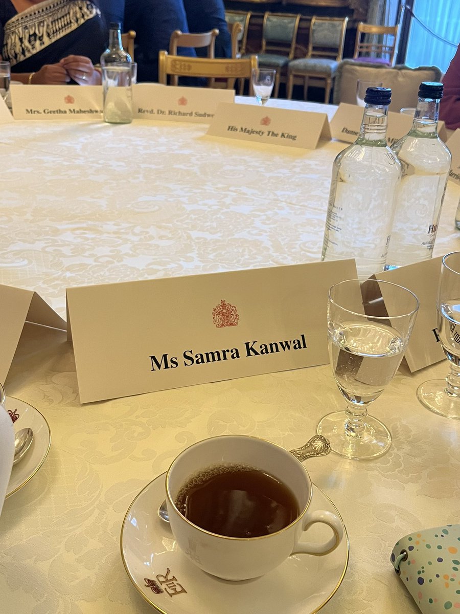 Samra Kanwal (@samrakazam) on Twitter photo A great discussion held with His Majesty today at Buckingham Palace.
An honour to represent <a href="/nearneighbours/">Near Neighbours</a> and reconnecting with old friends as well as making some new ones! A great discussion held with His Majesty today at Buckingham Palace.
An honour to represent <a href="/nearneighbours/">Near Neighbours</a> and reconnecting with old friends as well as making some new ones!