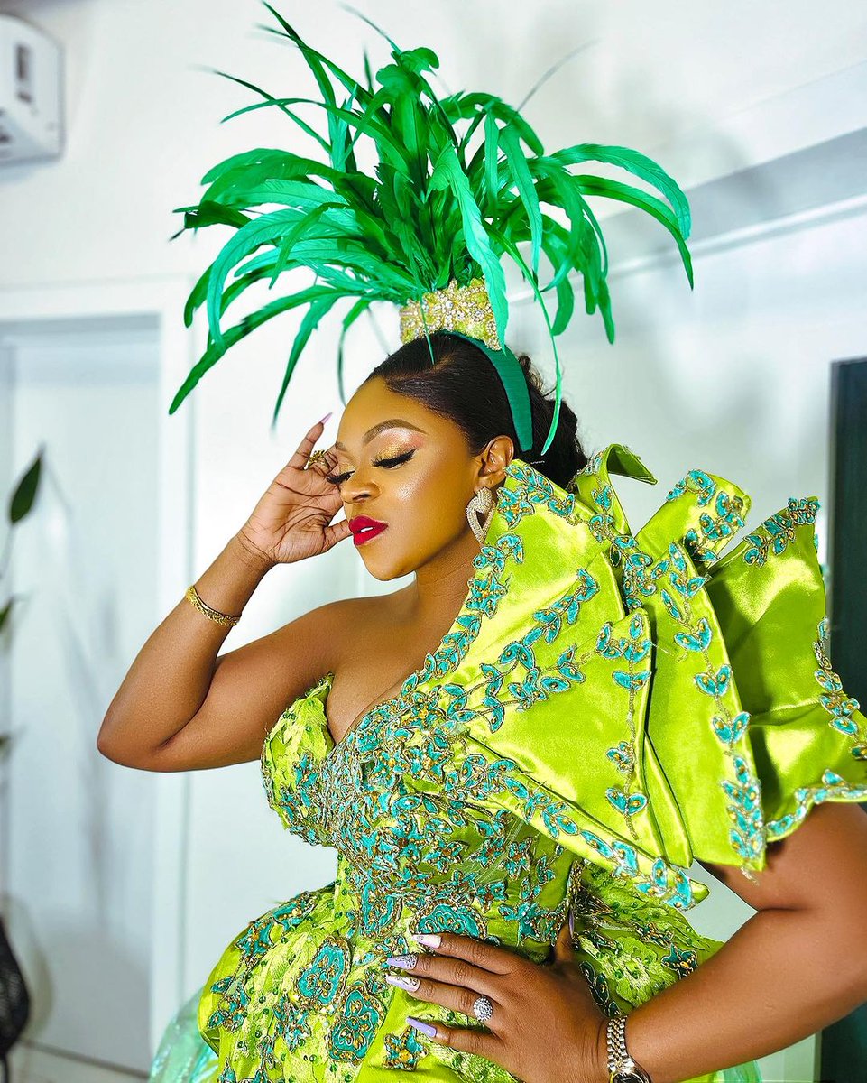 TopNaijaLife's tweet image. Princess Jecoco as a 'carnival dancer' (10/10)