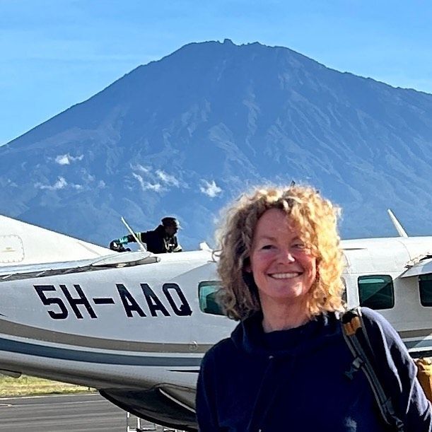 #PhotoReshare 
📸 @kmhumble
•
•
•
• 
#MountMeru #ArushaAirport #KmHumble #Tanzania #BushFlight #FlyingSafaris #TanzaniaUnforgettable