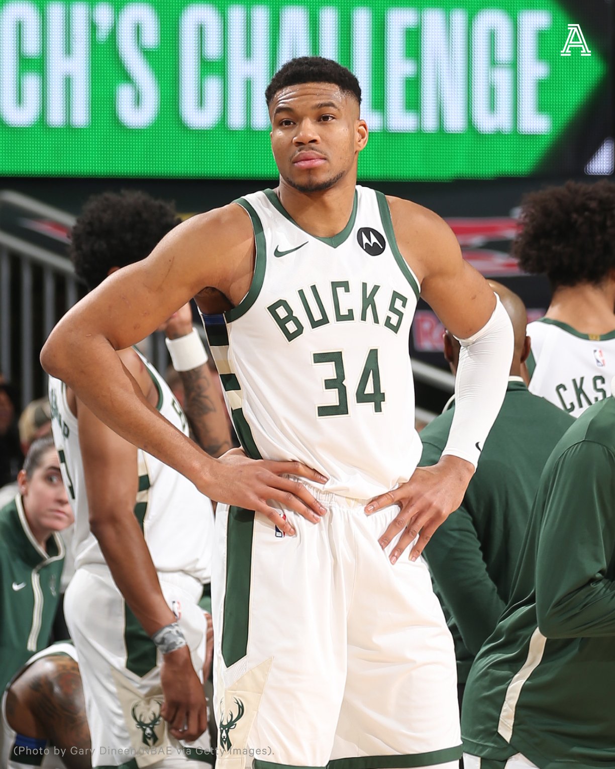 Giannis Antetokounmpo scores franchise-record 64 points, Bucks