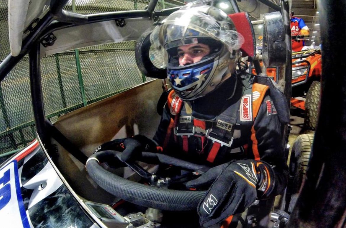 Perryracing21's tweet image. Redemption. It doesn’t come often, especially in a top notch car @cbnationals. I am way behind as I had prior plans for the week and was not searching for a ride. 
Plans change and I love this race more than anything. 
If you’re interested in helping, please reach out!