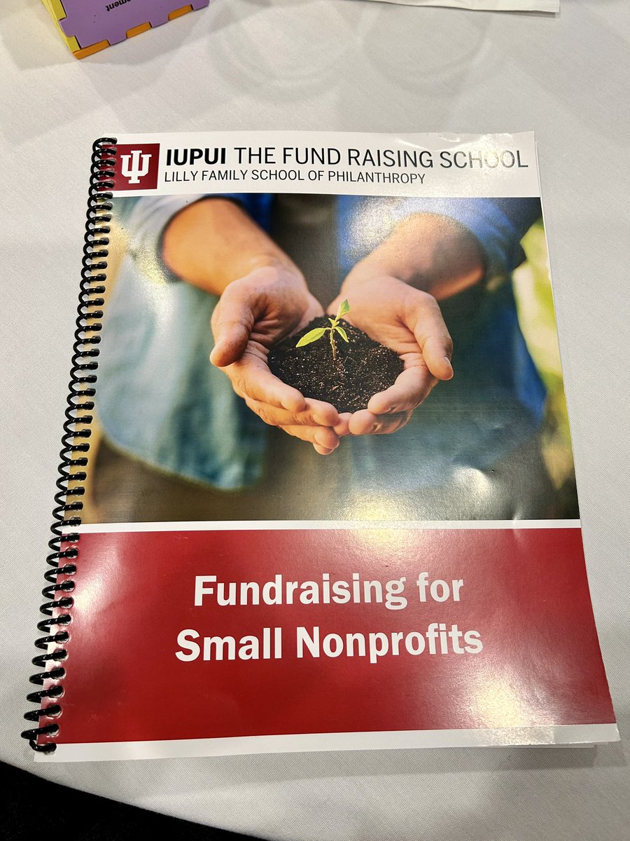 Feeling so inspired after taking the #FuelingDynamicFundraising Course! Vicki Pugh was amazing. And I learned about other local small nonprofits… so much good in our community!
Thanks to @ThePattersonFdn for this amazing gift to @CreArte_Latino 
#Philanthropy
#SmallNonprofits