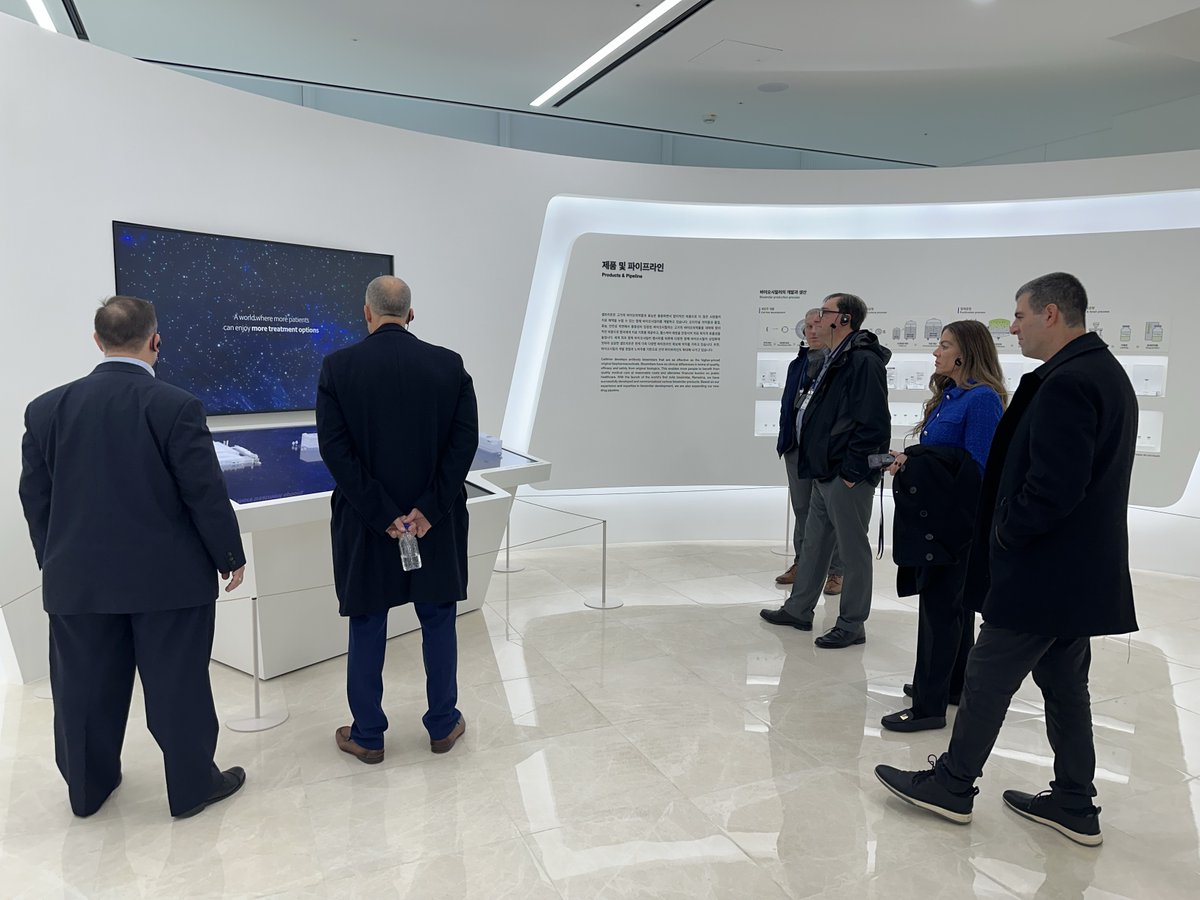 Colleagues from Celltrion USA visited #Celltrion HQ, sharing insights and forging stronger connections.
We will continue breaking through boundaries to improve the quality of lives of people in the US by providing high-quality medicines and making US healthcare more accessible.