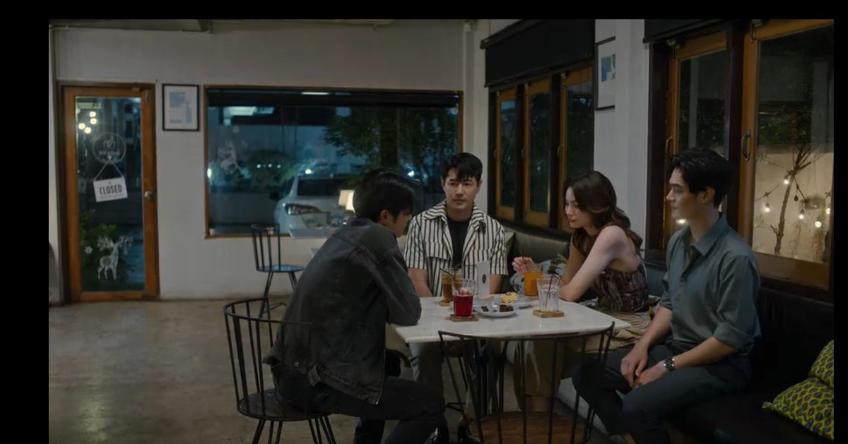 _lovebug4's tweet photo. I cried 😭 the whole scene of his friends & soon was emotional, the fact that na remembers soon I feel happy 😩
#AbsoluteZeroEP12
#AbsoluteZeroFinalEP
#AbsoluteZeroSeries https://t.co/raGFpkEFEU