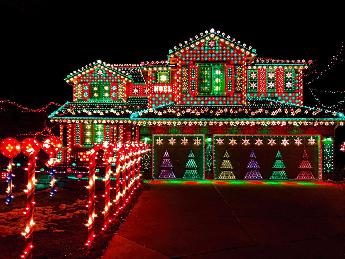 NemoytheCat's tweet photo. @chloeewebsterr  my #whopilled son did THIS to our proud, grinchmaxxing home.. not happy. https://t.co/2uow8jMLUI