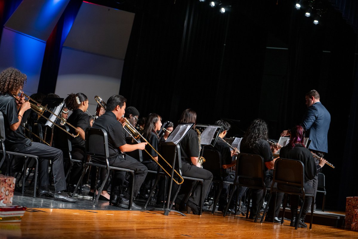 Gar-Field Bands tweet media