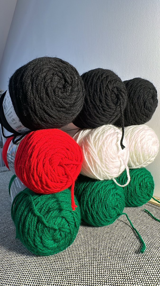 SoftSpot4VIP's tweet image. Any guesses what the next rug is going to be? 🤔🤔